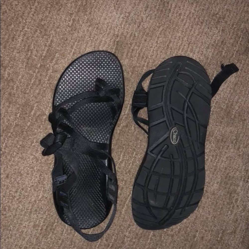 women’s size 9 chacos